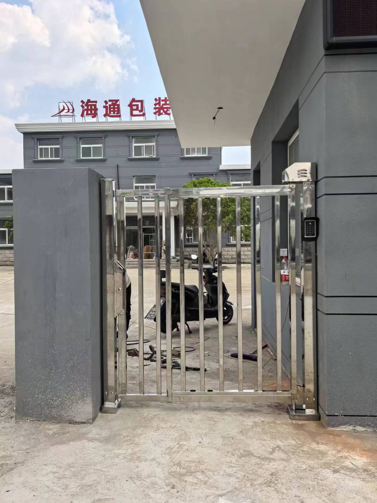 扬中市道闸